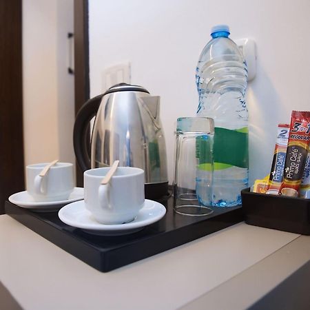 Spark Plaza Hotel Amman Ngoại thất bức ảnh